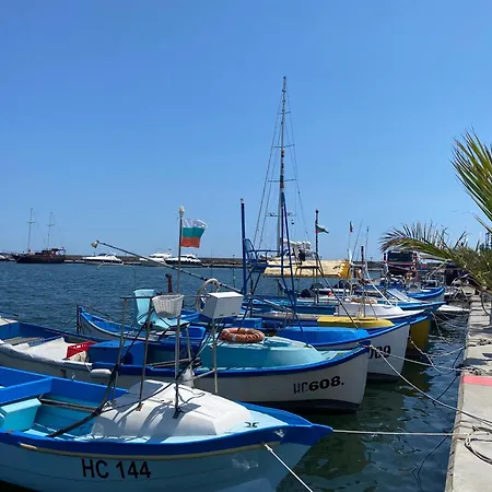 アパート Horizon 3 'б'